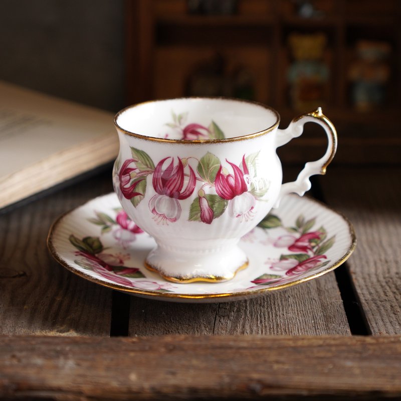 1960's英國Elizabethan吊鐘花手工描金細骨瓷咖啡杯/茶杯組 - 茶壺/茶杯/茶具 - 瓷 紅色