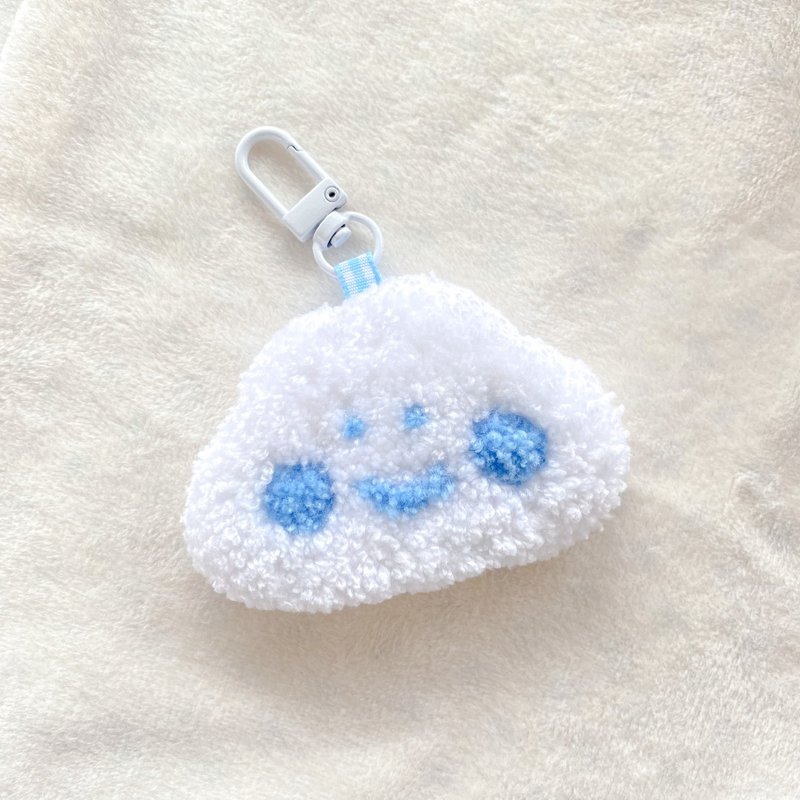 [Mao Shen Shen] Russian poke embroidery small cloud pendant finished product/DIY material package - พวงกุญแจ - ขนแกะ ขาว