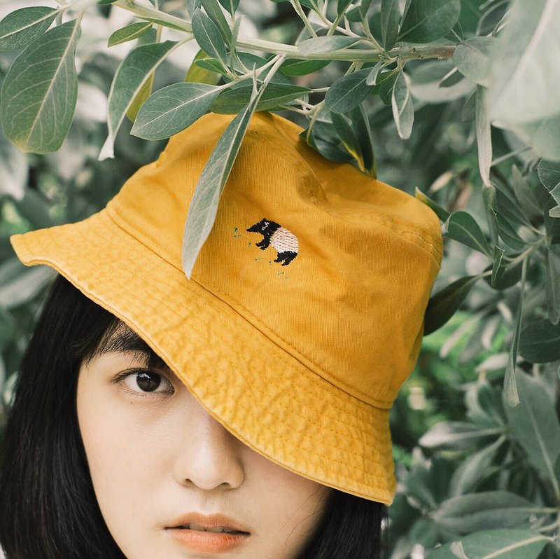 Tapir embroidery Bucket Hat / Yellow Mustard