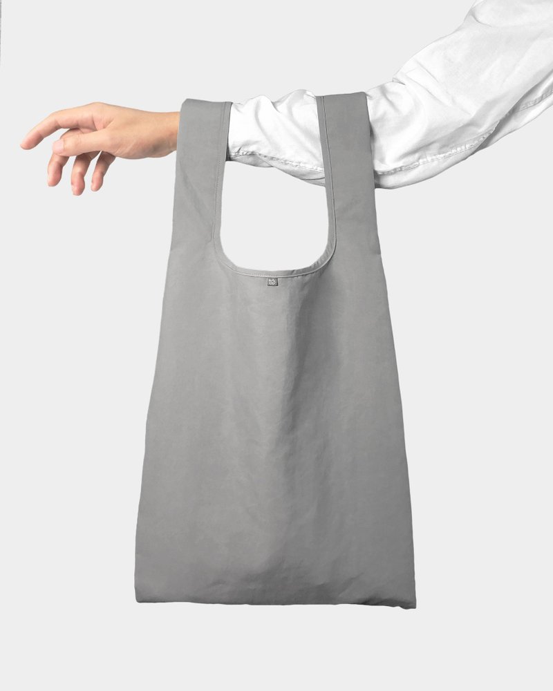 U4 reusable bag / Cement Gray - กระเป๋าถือ - เส้นใยสังเคราะห์ สีเทา