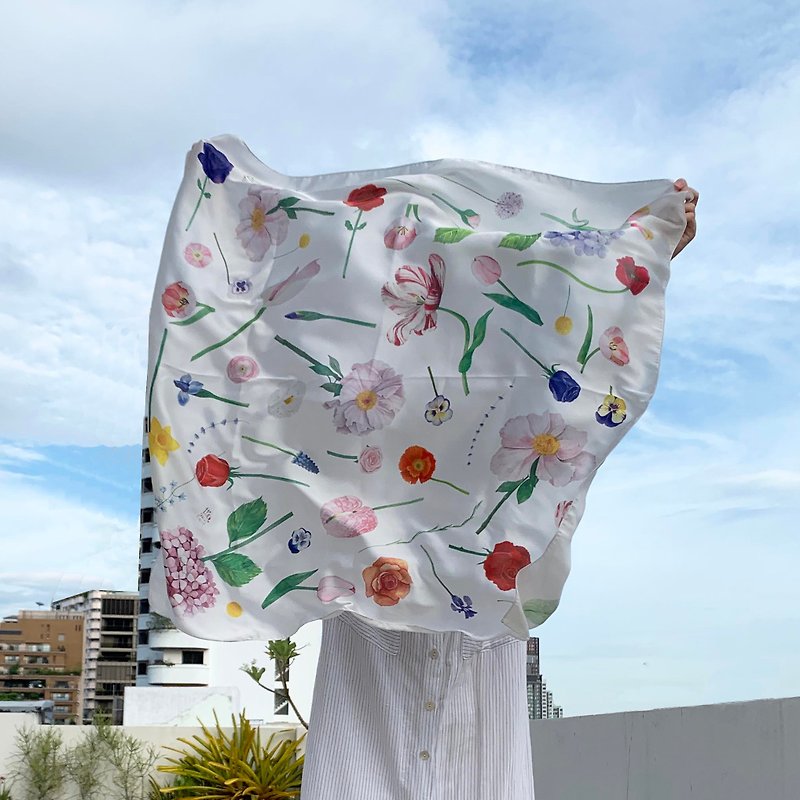 ผ้าพันคอ : silk satin ttq floral scarf : White - ผ้าพันคอ - ผ้าไหม ขาว