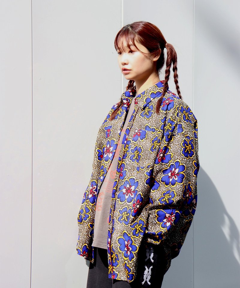 AFRICA OVER SHIRT(POPCORN FROWERS) - 女襯衫 - 聚酯纖維 藍色