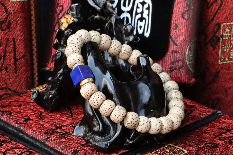 Tibukkyo xingyue Bodhi Seeds beads 7x9mm lapis - สร้อยข้อมือ - พืช/ดอกไม้ 