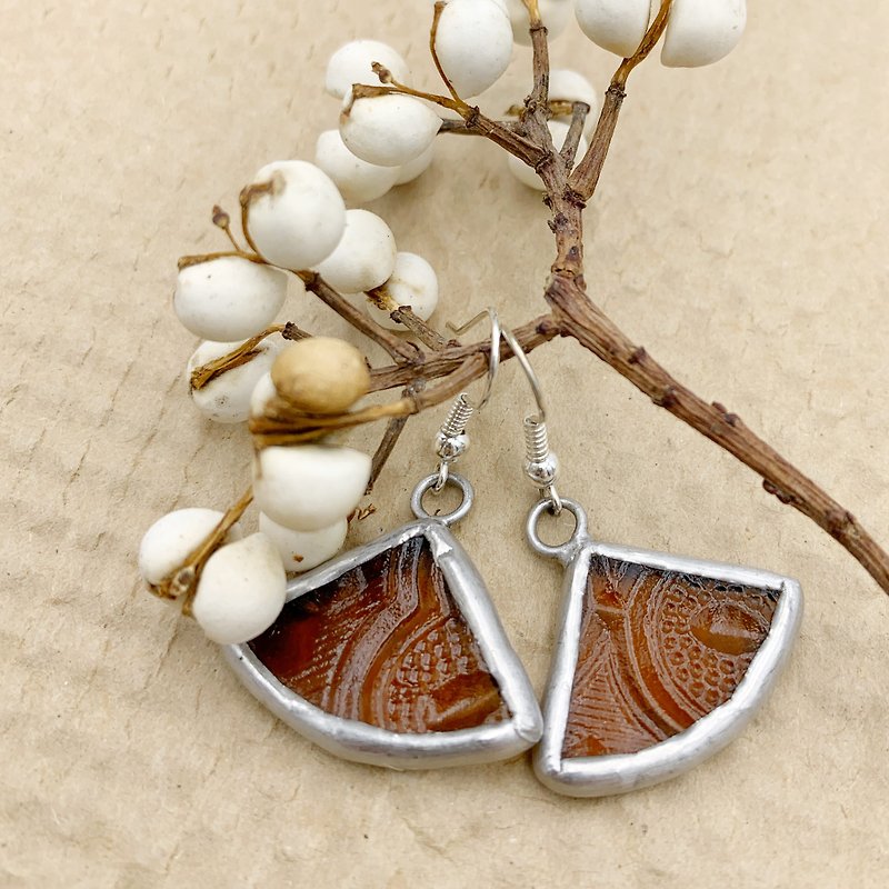 Scalloped Begonia Glass Earrings - Earrings & Clip-ons - Glass Brown