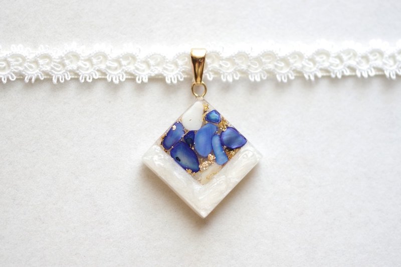 Resin Art Square Pendant Deep in the Night Darkness - Necklaces - Resin Blue