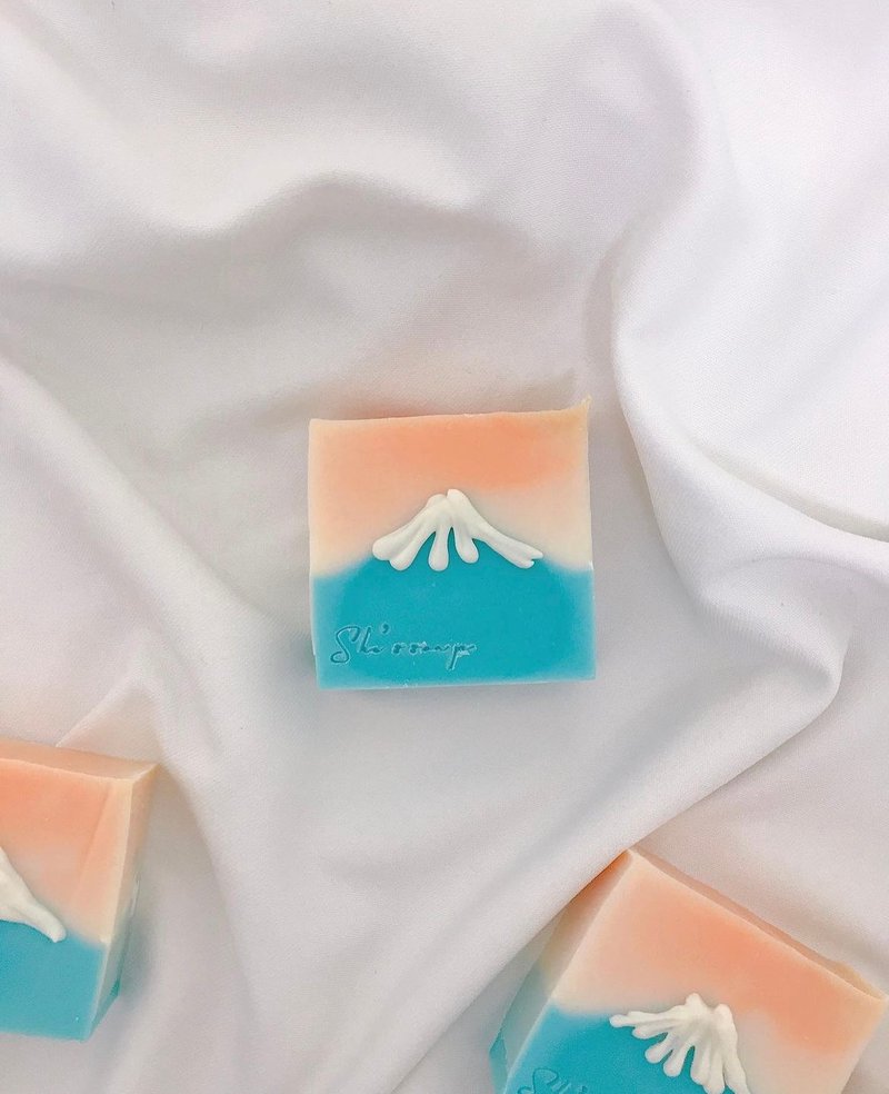 Mount Fuji_Sweet Almond Olive Moisturizing Soap - สบู่ - วัสดุอื่นๆ 