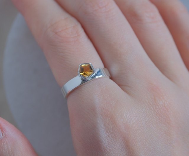 Citrine fimmhyrningur ring シトリン五角形リング 天然石