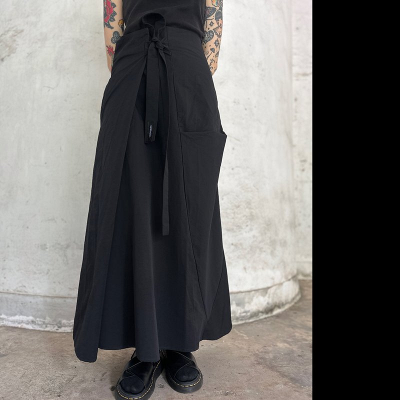 忍者綁帶裙/男女同款 - 裙子/長裙 - 其他人造纖維 黑色