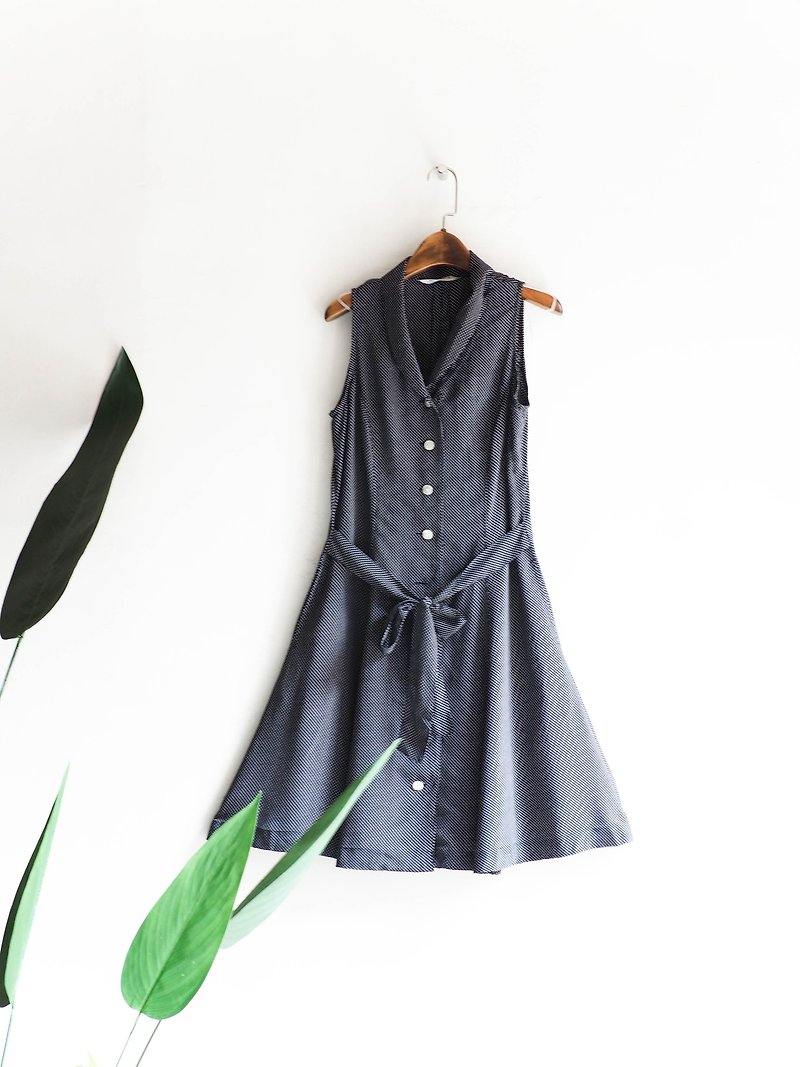 River Water Mountain - Wakayama pure black water jade love girl antique one-piece spinning gauze skirt dress oversize vintage dress - ชุดเดรส - เส้นใยสังเคราะห์ สีดำ