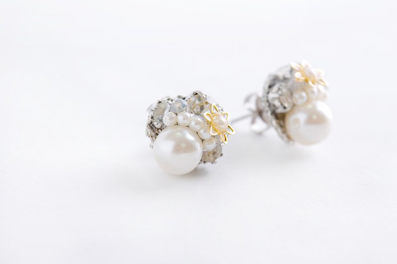 Bijou & Pearl of Puchipiasu (earrings) clear - Earrings & Clip-ons - Other Metals White
