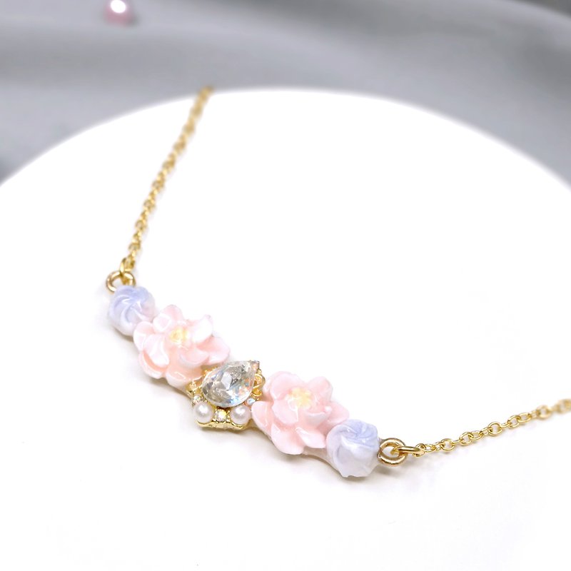 Elegant Rhinestone floral necklace =Flower Piping= Customizable - สร้อยคอ - ดินเหนียว สึชมพู