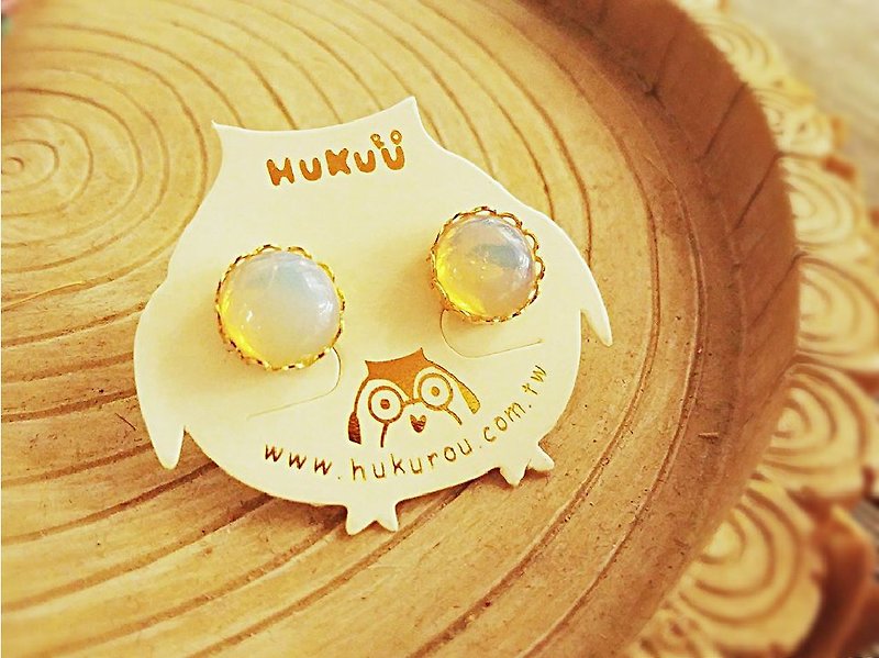 HUKUROU Simple Natural Stone Earrings - Opal - ต่างหู - วัสดุอื่นๆ หลากหลายสี