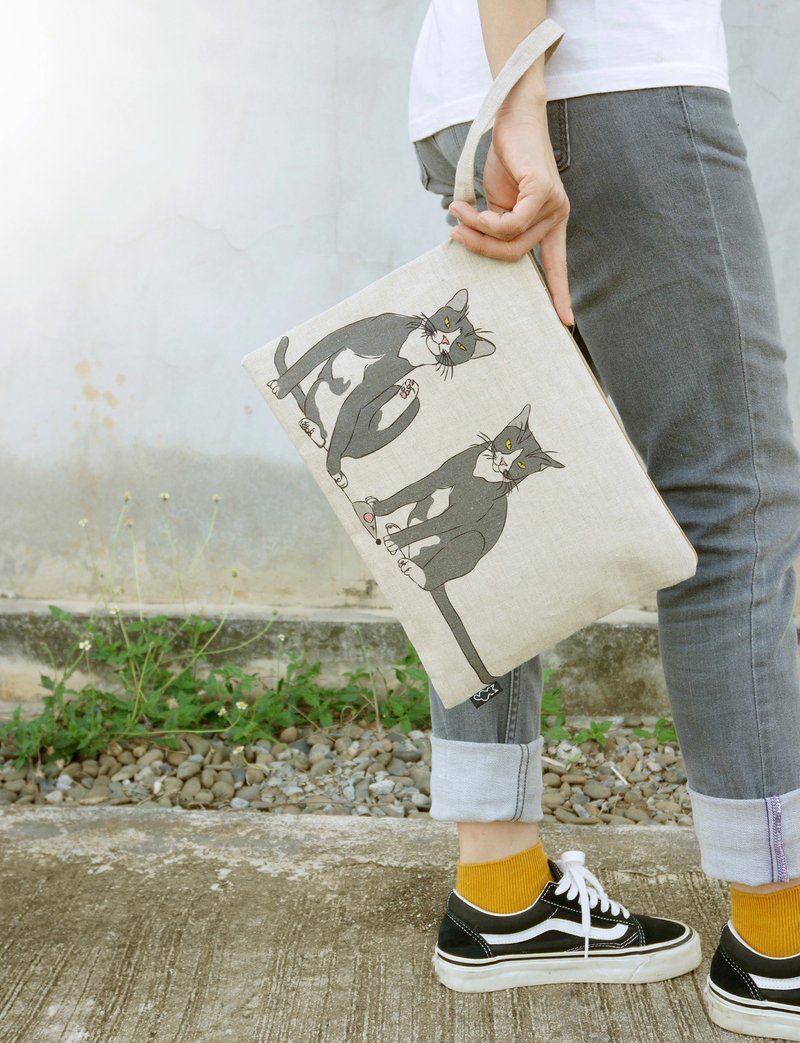 Linen Clutch Bags Size L / Gray Cat BFF - 手拿包 - 亞麻 卡其色