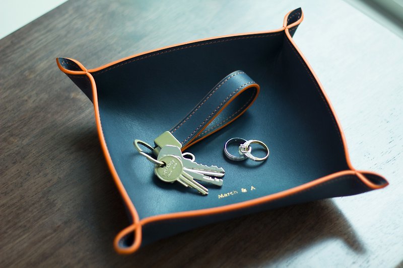 Leather Tray Gift - Leather tray for Wedding Gifts, Husband Wife, Anniversary - ที่ห้อยกุญแจ - หนังแท้ สีน้ำเงิน