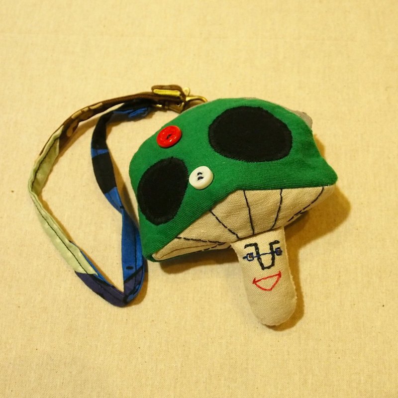 Kao Embroidered Mushroom Zip Pouch - กระเป๋าเครื่องสำอาง - ผ้าฝ้าย/ผ้าลินิน สีเขียว