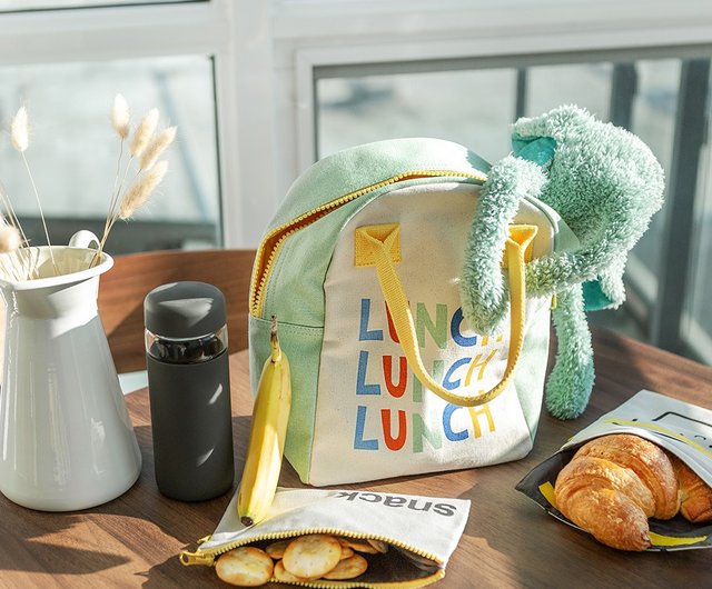 Fluf Shark Zipper Lunch Bag