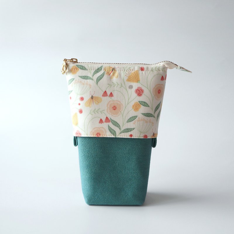 Cotton retractable pencil case# butterfly flower cream - กล่องดินสอ/ถุงดินสอ - ผ้าฝ้าย/ผ้าลินิน หลากหลายสี