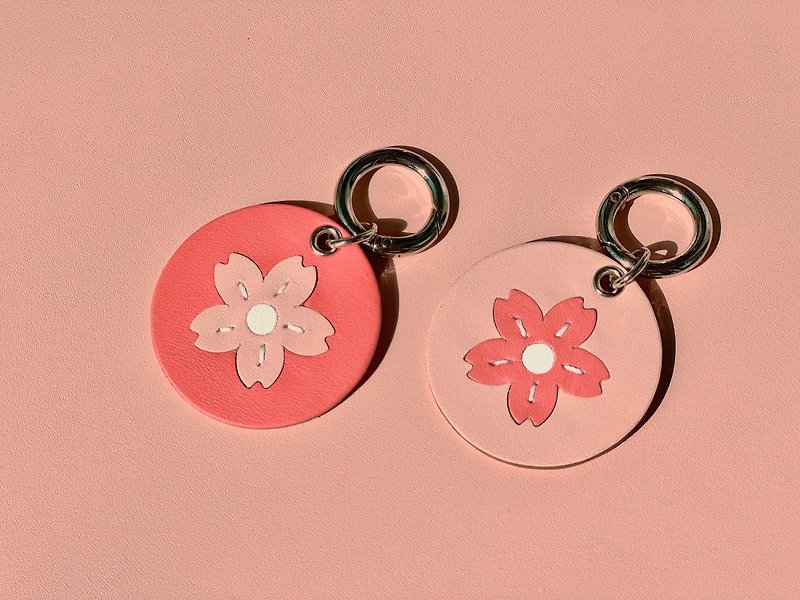 Personalized Leather Dog Name Tag - Cherry Blossom, Keychain - ปลอกคอ - หนังแท้ สีเขียว