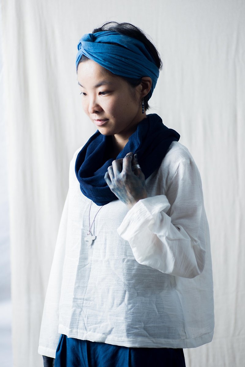 Midnight scarf - 絲巾 - 棉．麻 藍色