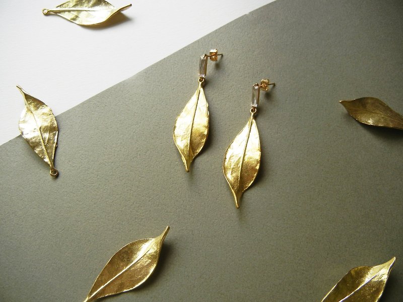 *coucoubird*Twisted leaf diamond earrings - ต่างหู - ทอง 24 เค สีทอง