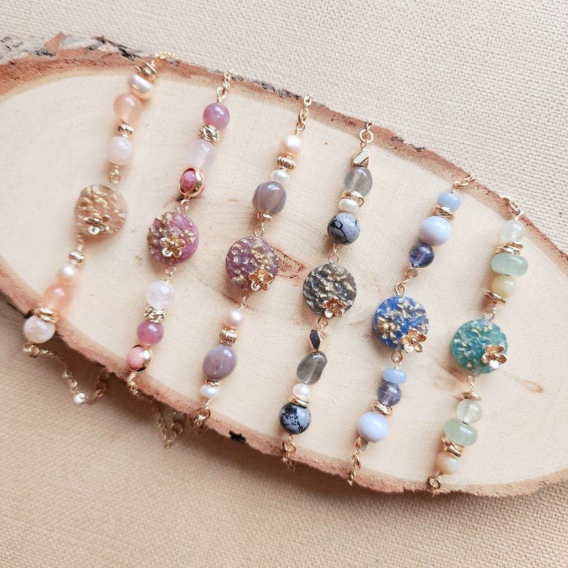 【Stone Flower】Mineral Resin Craft Bracelet - Bracelets - Semi-Precious Stones Khaki