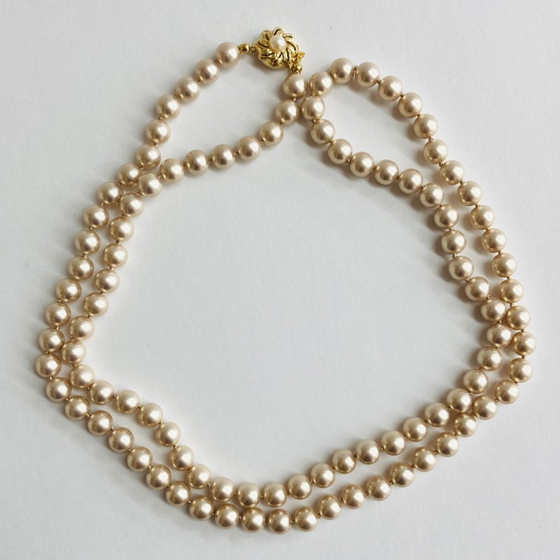 樹脂パールオールノット2Wayロングネックレス/8mm約90cm/フレンチベージュ/made in japan - 項鍊 - 塑膠 金色