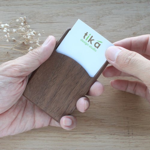 tik á 客製化禮物 名刺 盒(名片夾) 免費刻名字 臺灣限量手作 黑胡桃