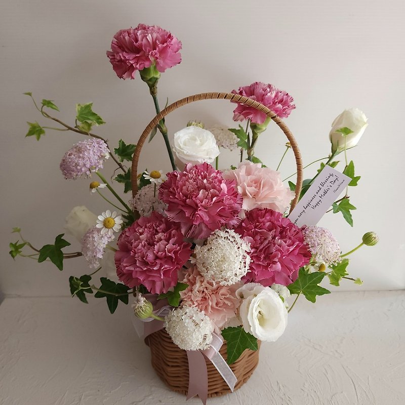 Flowers|Love Mommy|Spring Picnic Basket|Picnic Berry Powder/Apricot Powder - Plants - Plants & Flowers Pink