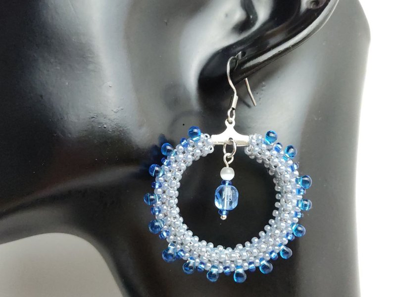 Hoop earrings with blue beads drops large fashionable earrings - 耳環/耳夾/耳骨夾 - 玻璃 灰色