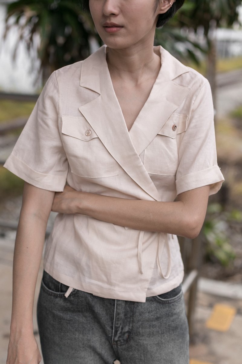 Linen pocket wrap short sleeve shirt in Pale Pink - 女上衣/長袖上衣 - 亞麻 粉紅色