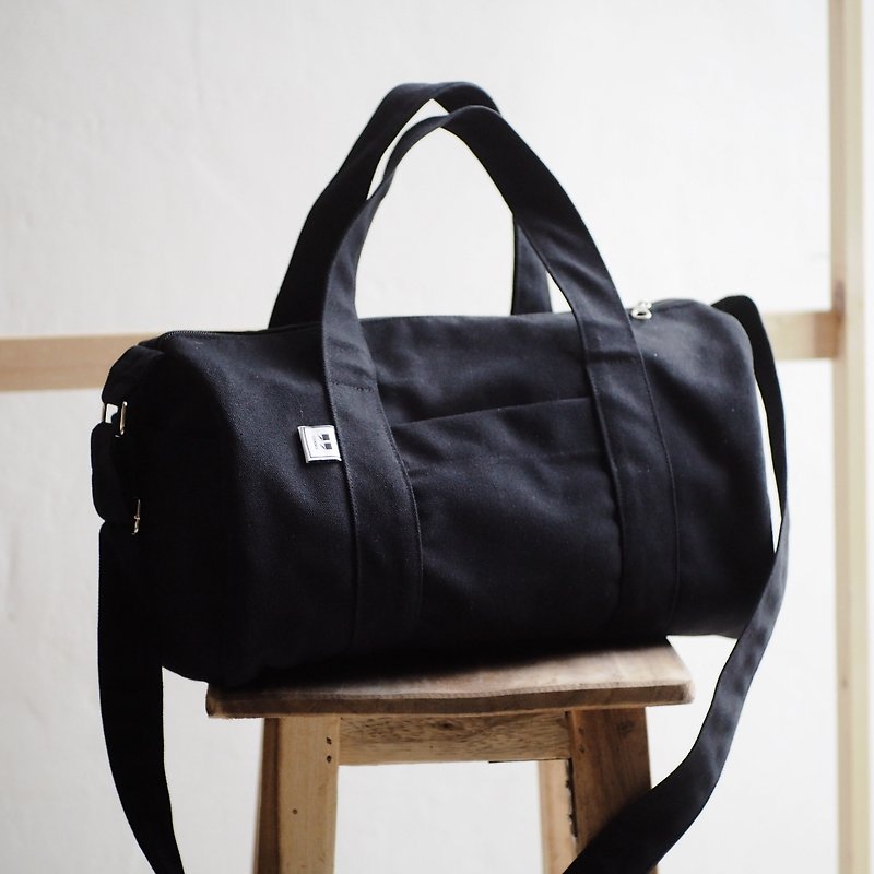 DUFFLE SIZE L - BLACK - กระเป๋าแมสเซนเจอร์ - ผ้าฝ้าย/ผ้าลินิน สีดำ