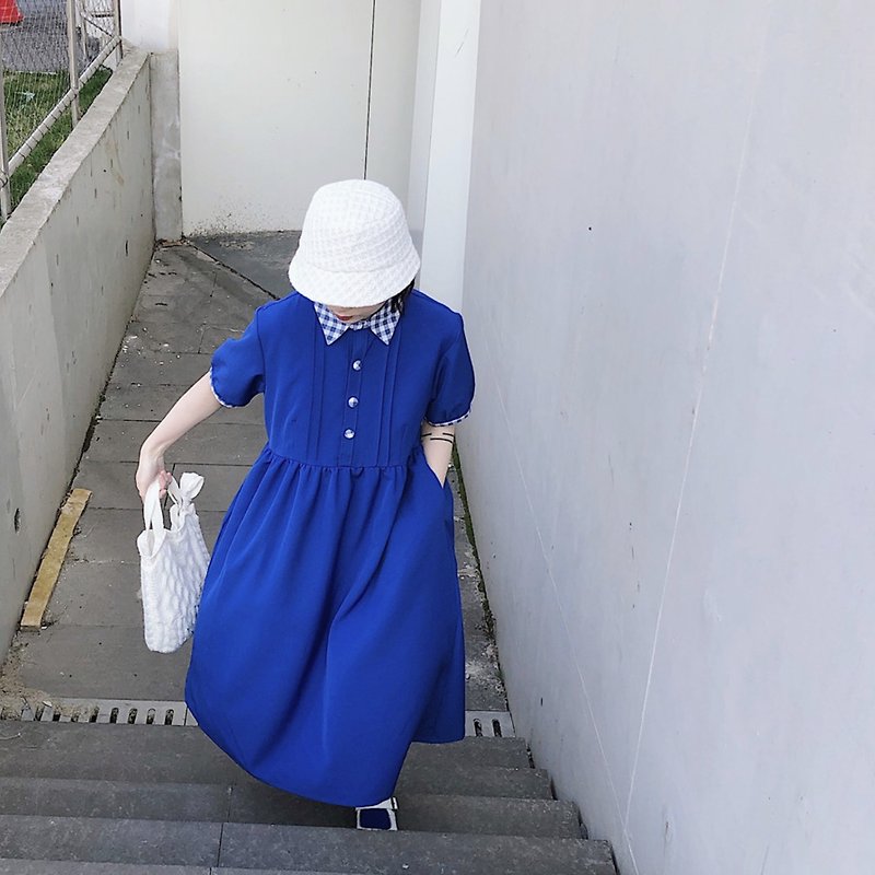 克萊因藍 (顯白) 襯衫領 短袖洋裝 寬鬆 薄款 - 洋裝/連身裙 - 其他材質 藍色
