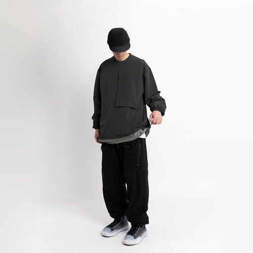 Double Layer Hem Sweat クルーネックのレイヤードヘムスウェット