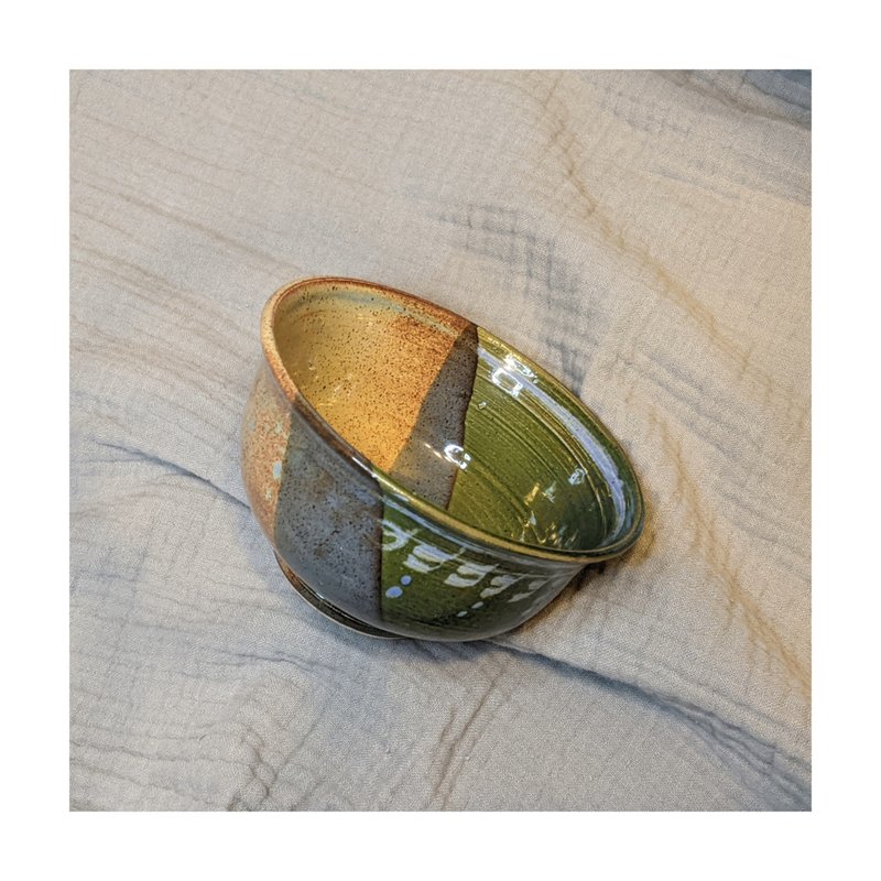 Healing.Hand.Ceramic | Handmade Pottery - Buddhist Bowl - Bowls - Pottery Multicolor