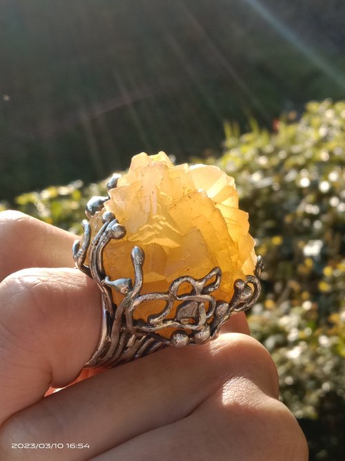 寶藏石光 / Light of Treasure Stone 黃螢石原礦手工銀戒 純銀戒指~ **黃龍** ~ Fluorite Silver Ring