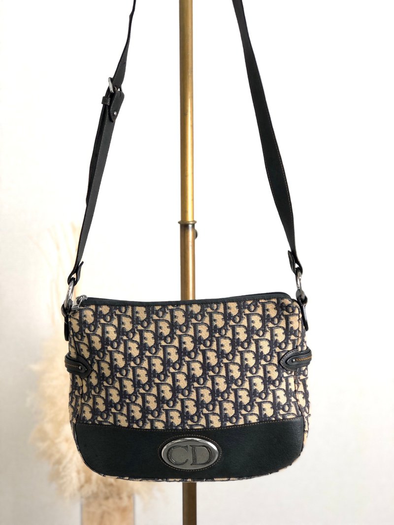 【 日本直送　名牌中古包 】Christian Dior クリスチャン ディオール トロッター ショルダーバッグ ネイビー CD ジャガード dabve4 - 側背包/斜背包 - 棉．麻 藍色