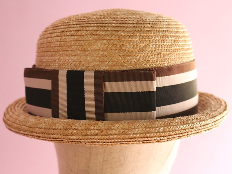 Straw Bowler Hat "Nicole Stripe" - หมวก - วัสดุอื่นๆ สีนำ้ตาล