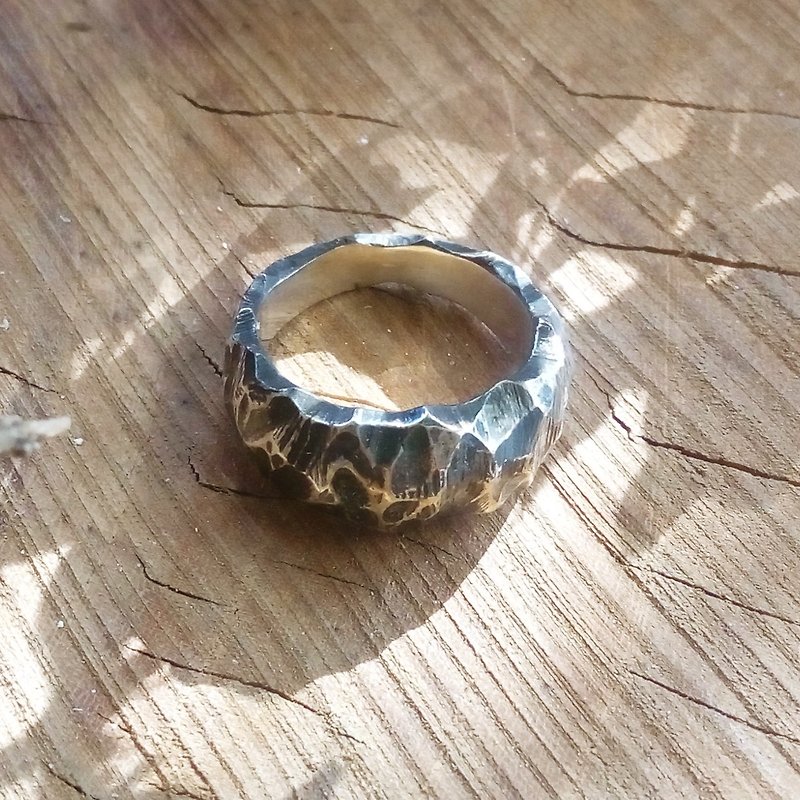 Sterling Silver-Earth Ring-Each pattern is different - แหวนทั่วไป - โลหะ สีเงิน