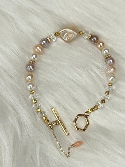 Dan's handmade jewelry 海的女兒-天然珍珠設計款手鍊