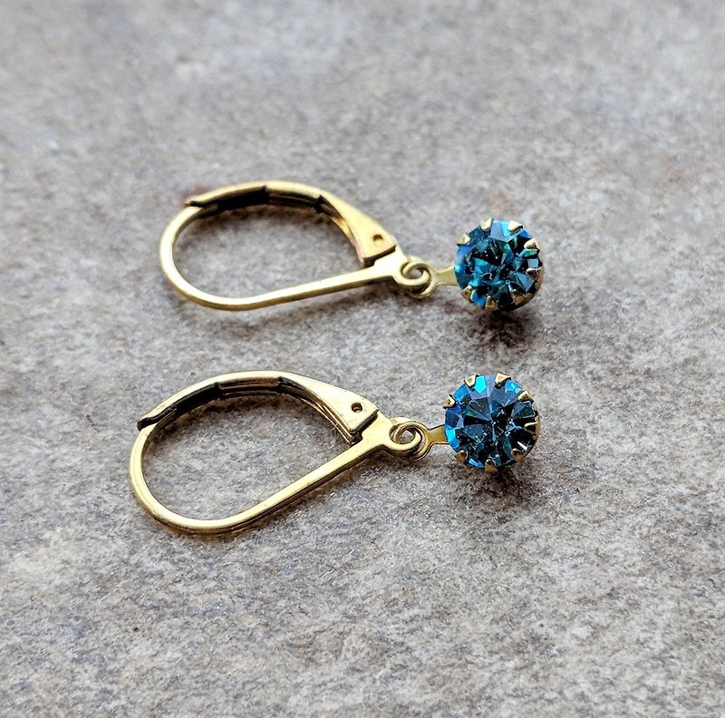 簡約淺藍古董玻璃耳環 - 耳環/耳夾 - 玻璃 藍色