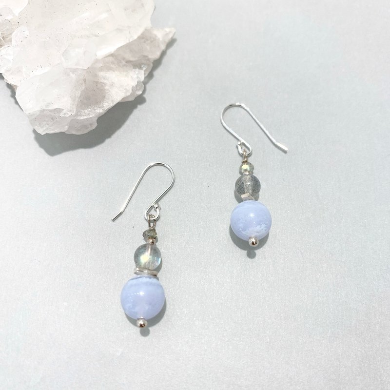Ops Blue Lace Agate Silver earrings-藍紋瑪瑙/銀/拉長石/耳環 - 耳環/耳夾/耳骨夾 - 寶石 藍色