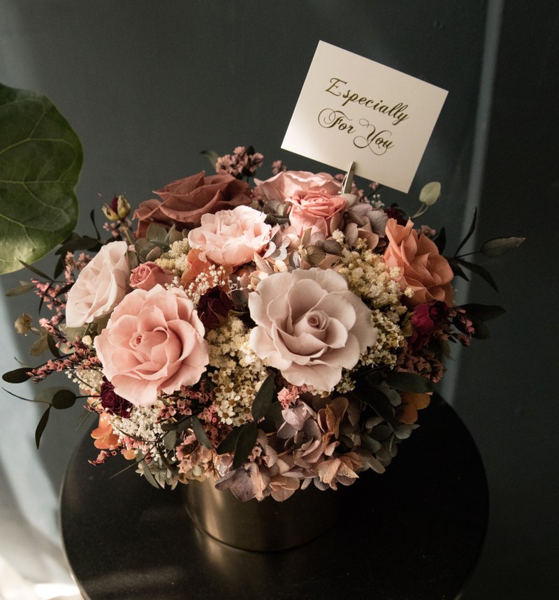 Graduation flower gift sunset maple light autumn red orange earth tone everlasting flower rose Bronze gold flower pot - Dried Flowers & Bouquets - Plants & Flowers Gold