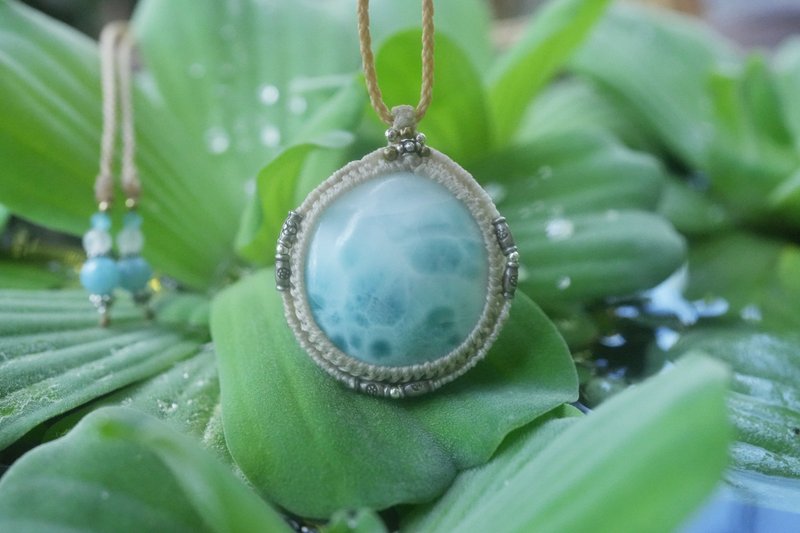 パワフルまんまるの波 高品質 Larimar マクラメペンダント1544 - 項鍊 - 寶石 藍色