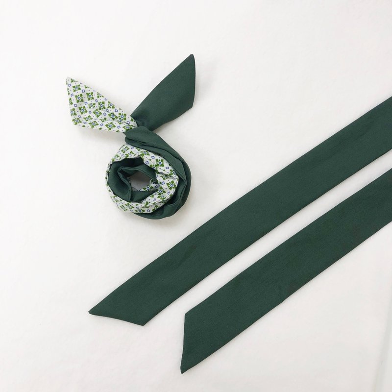 Green Seal/ Geometric Green/ Soft Iron Wire Hair Band Headband - Headbands - Cotton & Hemp 