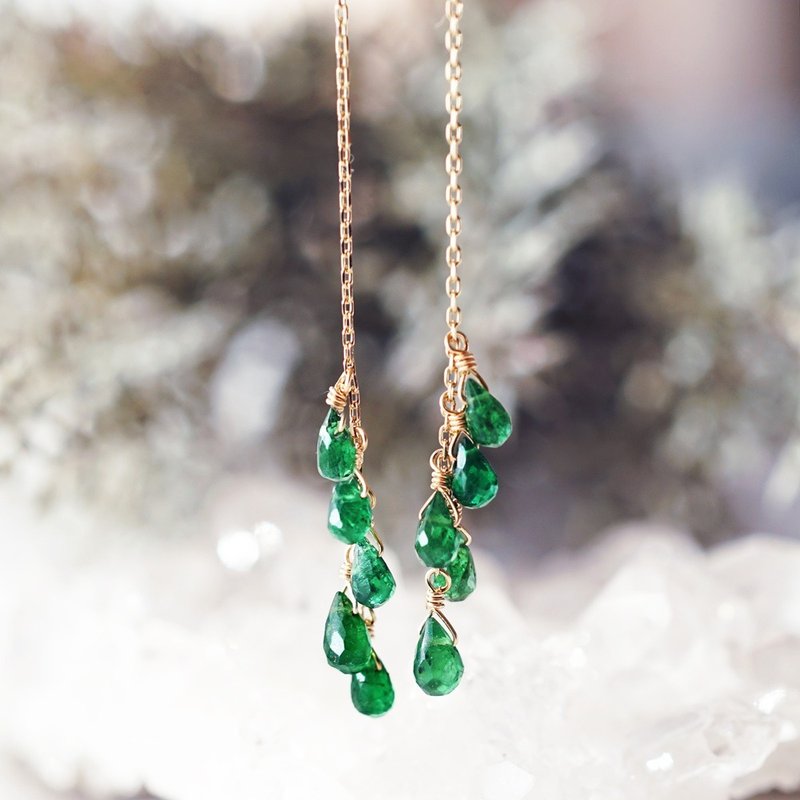 Rare arrival: K10 green garnet chandelier earrings by Ryokusui - ต่างหู - เครื่องเพชรพลอย สีเขียว