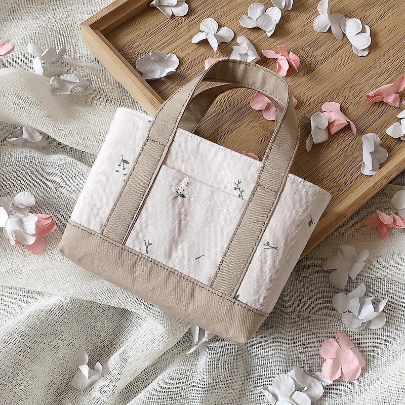 Mini mini tote bag (pink) For the interior of your room - กระเป๋าเครื่องสำอาง - ผ้าฝ้าย/ผ้าลินิน สึชมพู