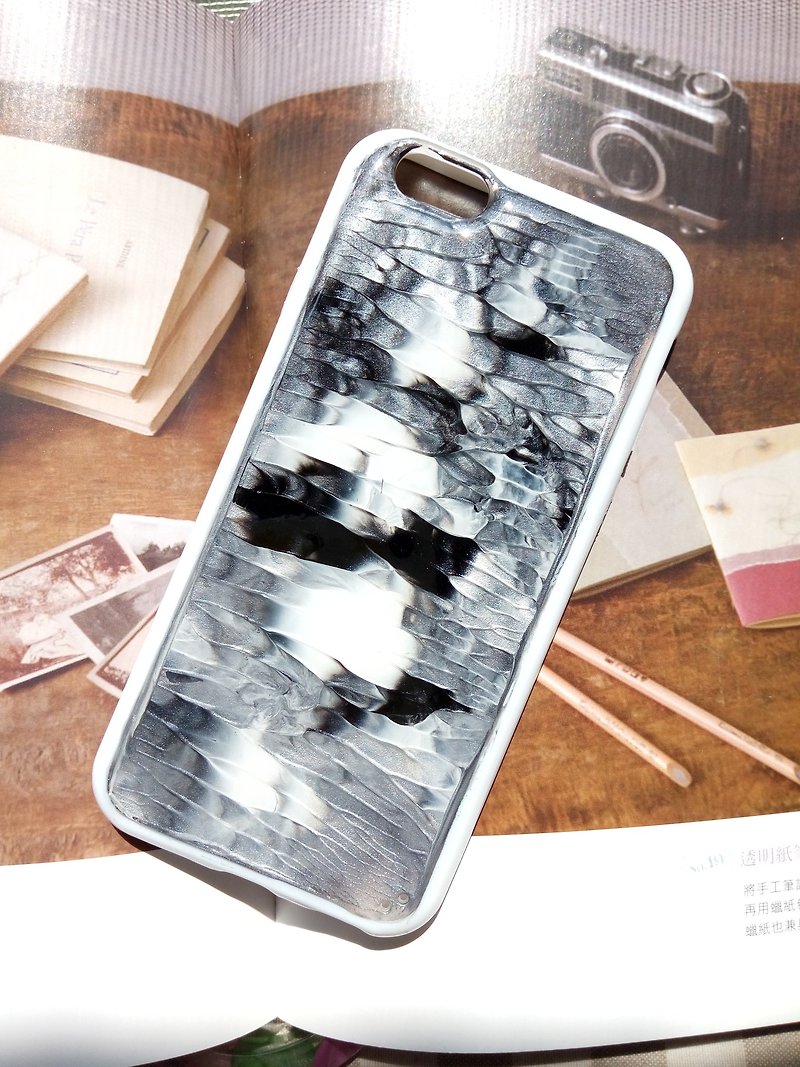 Handmade phone case, Resin with Pearl pigments, abstract - Phone Cases - Plastic Black