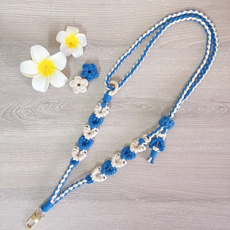 Like leaves, like hearts adjustable mobile phone lanyard - อุปกรณ์เสริมอื่น ๆ - ผ้าฝ้าย/ผ้าลินิน 