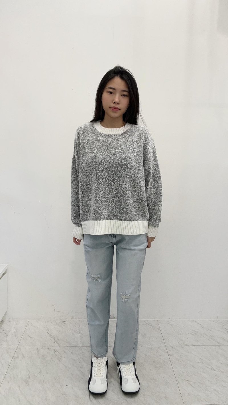 VENUS MIT Crewneck Colorblock Knit Sweater - Women's Sweaters - Other Materials 