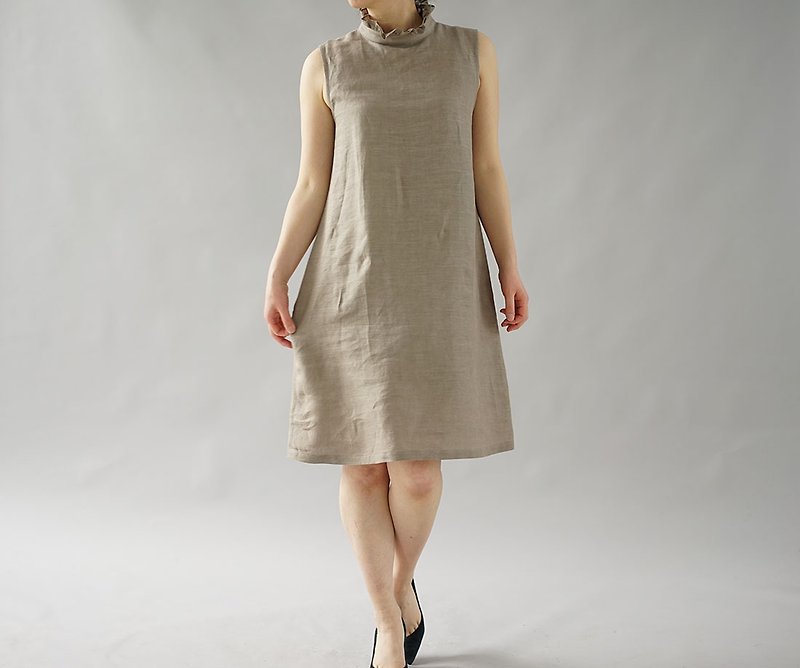 wafu - 純亞麻衬裙 Lightweight Linen Ruffle-neck Inner Dress / Hazelnut p009a-hbm1 - ชุดเดรส - ลินิน สีกากี